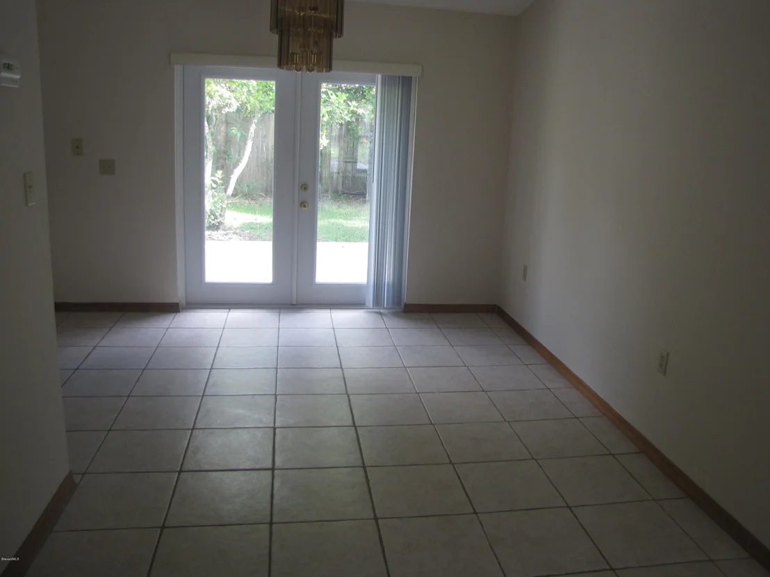Photo of 5332 JAMAICA Road