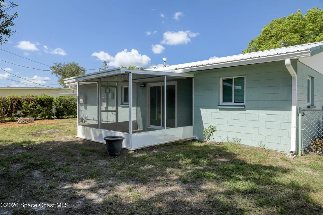 Photo of 1336 Estridge Drive