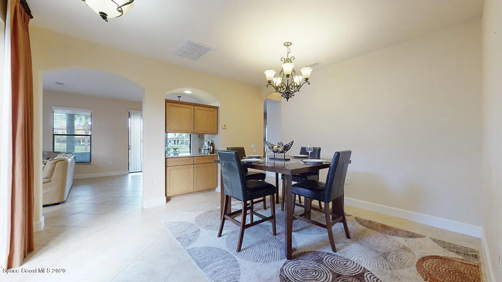 Photo of 718 Monterey Drive