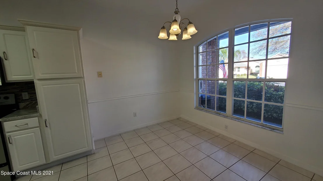 Photo of 1049 S Fork Circle