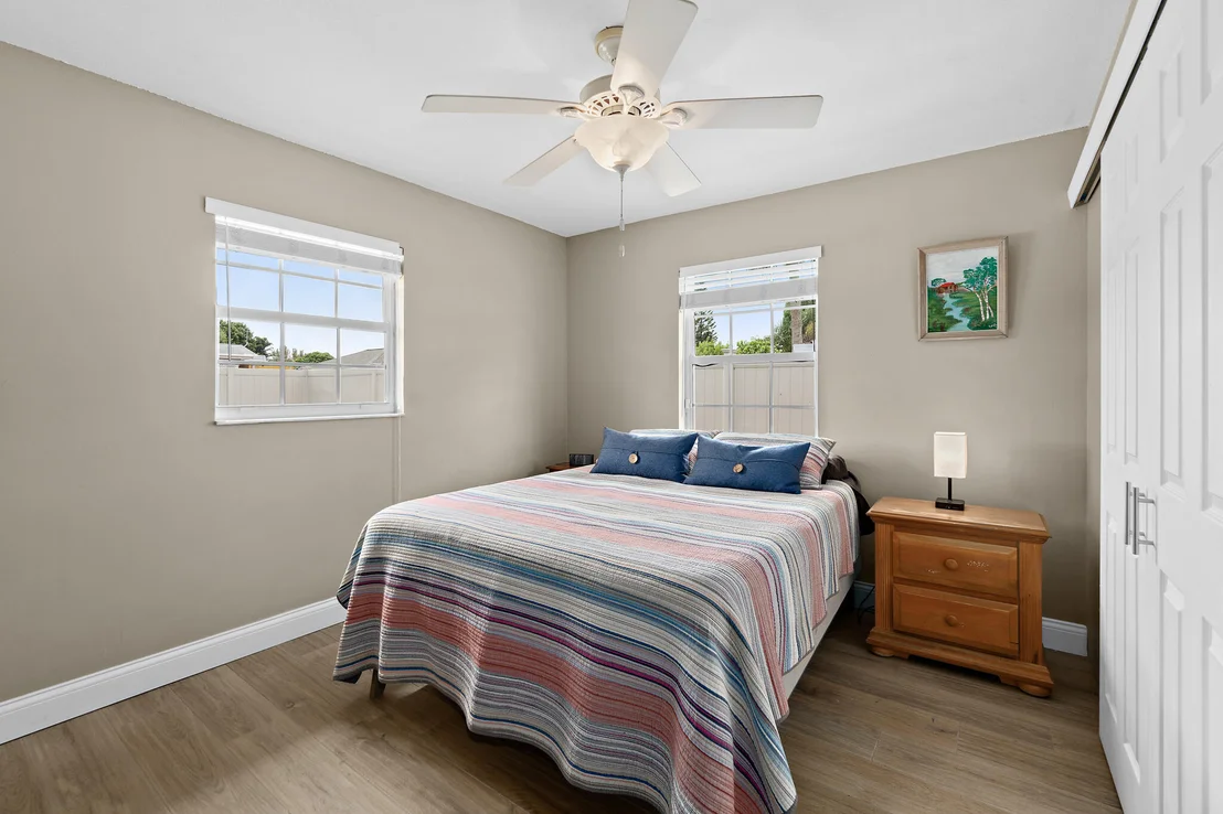 Photo of 969 Bayberry Lane