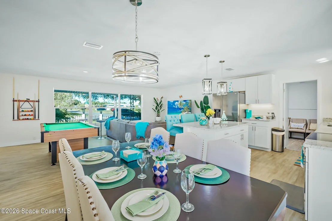 Photo of 557 Ixora Drive