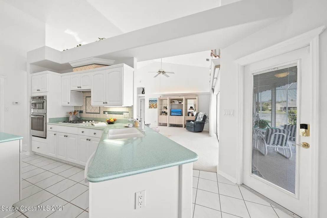 Photo of 1002 Fieldstone Drive