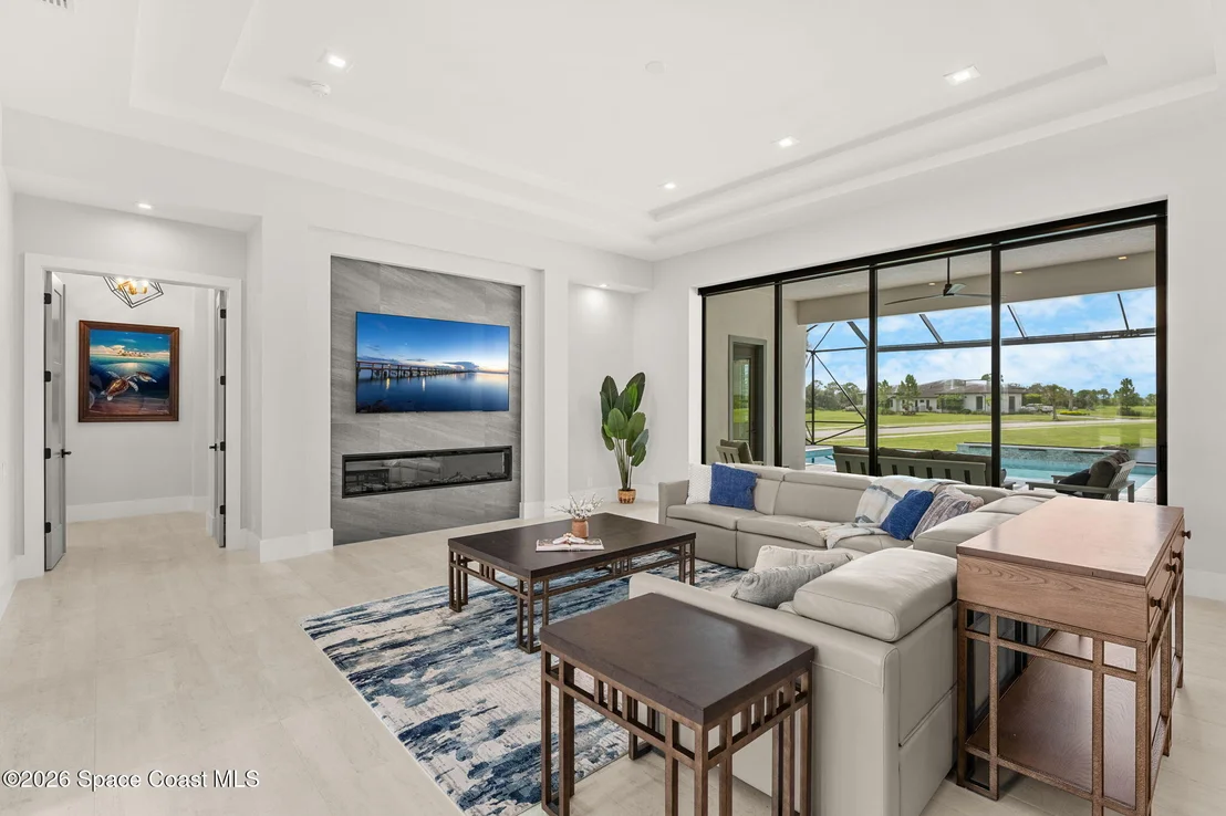 Photo of 3739 Lake Adelaide Place