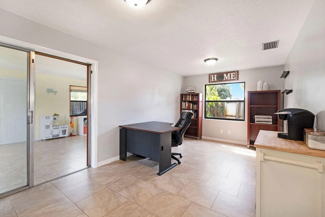 Photo of 1691 Fenway Circle