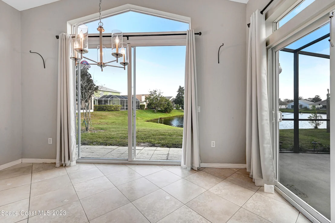 Photo of 895 Shaw Circle