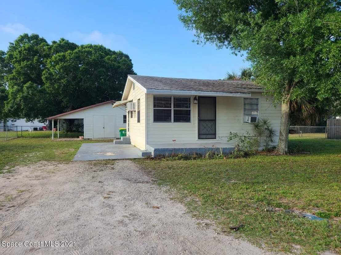 Photo of 1503 Licht Street