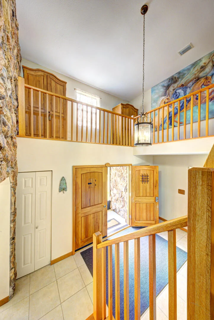Photo of 4885 Rayburn Road