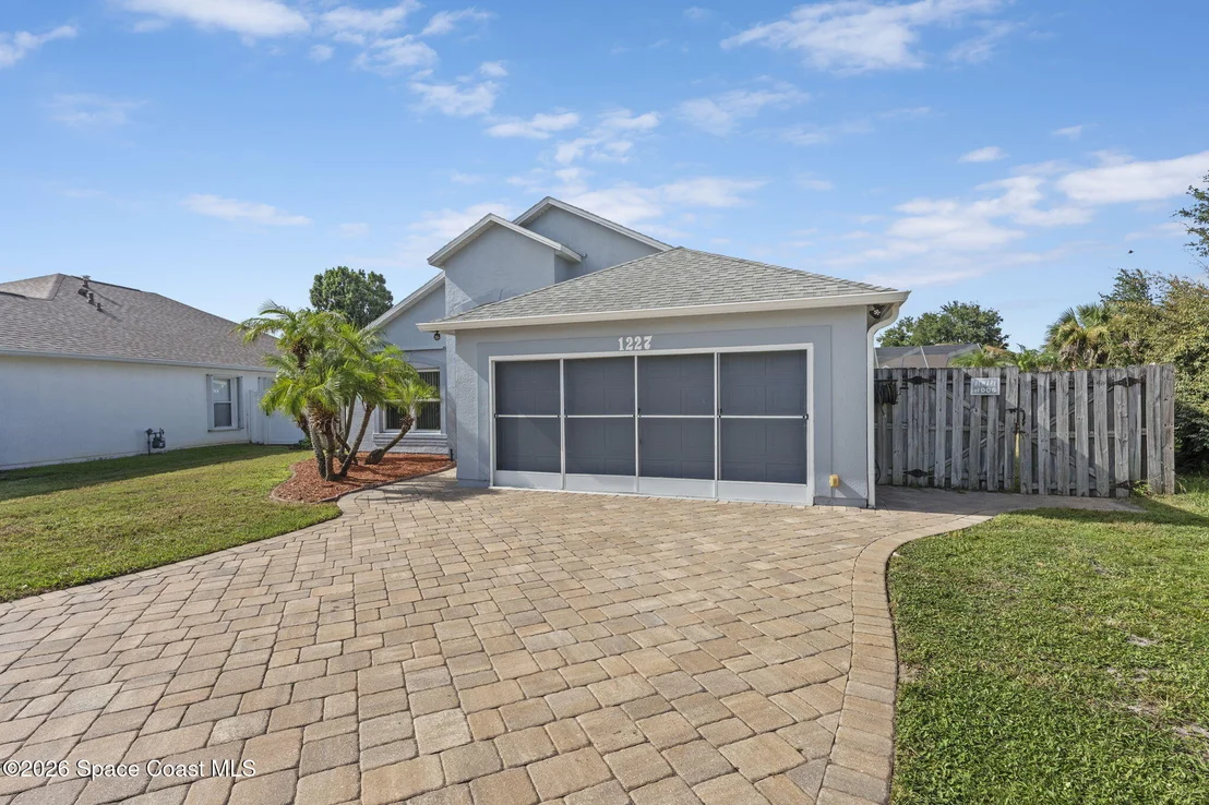 Photo of 1227 Creek Side Circle