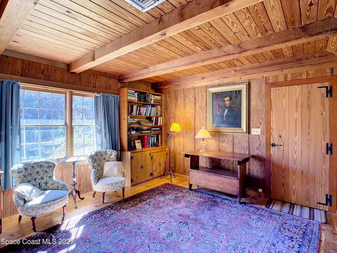 Photo of 4340 Burkholm Road