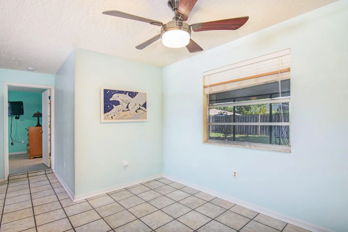 Photo of 1546 Spruce Road