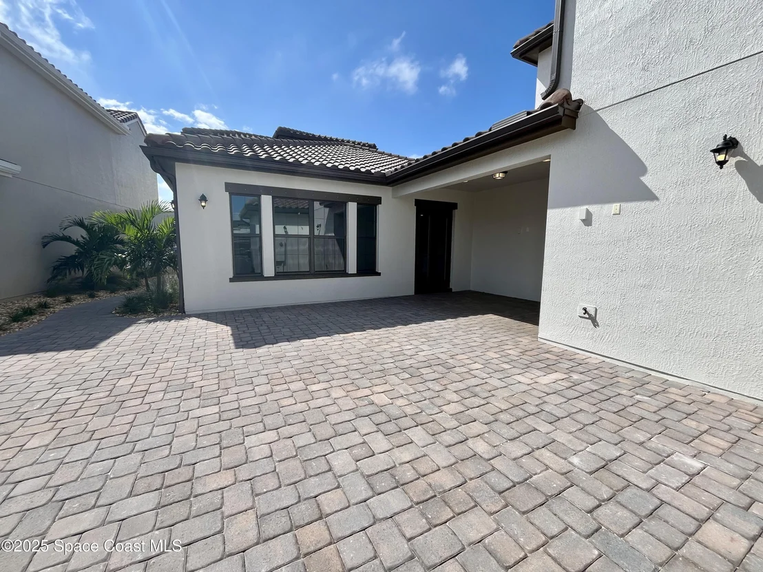 Photo of 2525 Reeling Circle