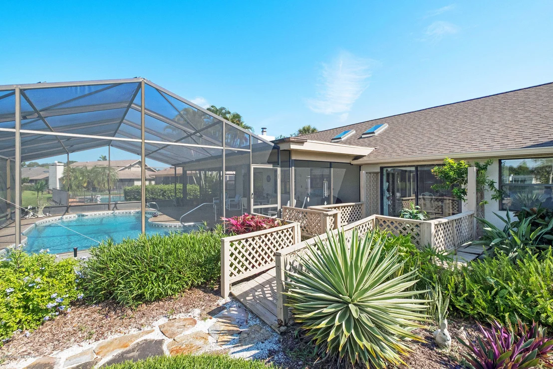 Photo of 561 Crystal Lake Drive