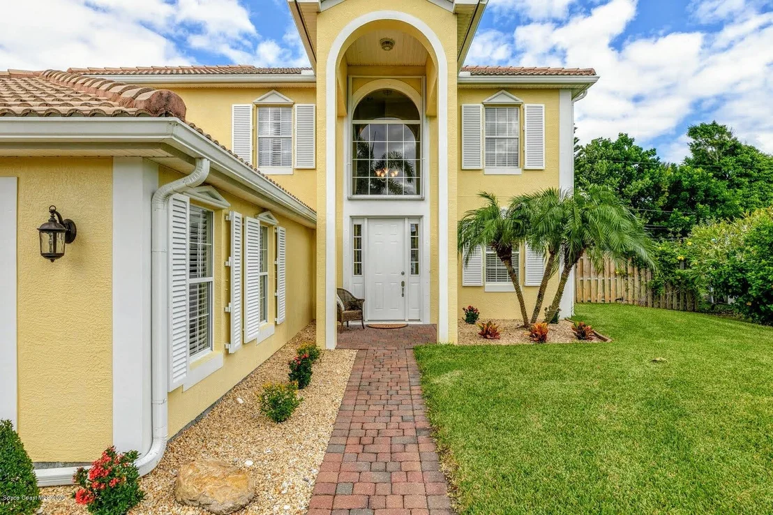 Photo of 230 Richards Road