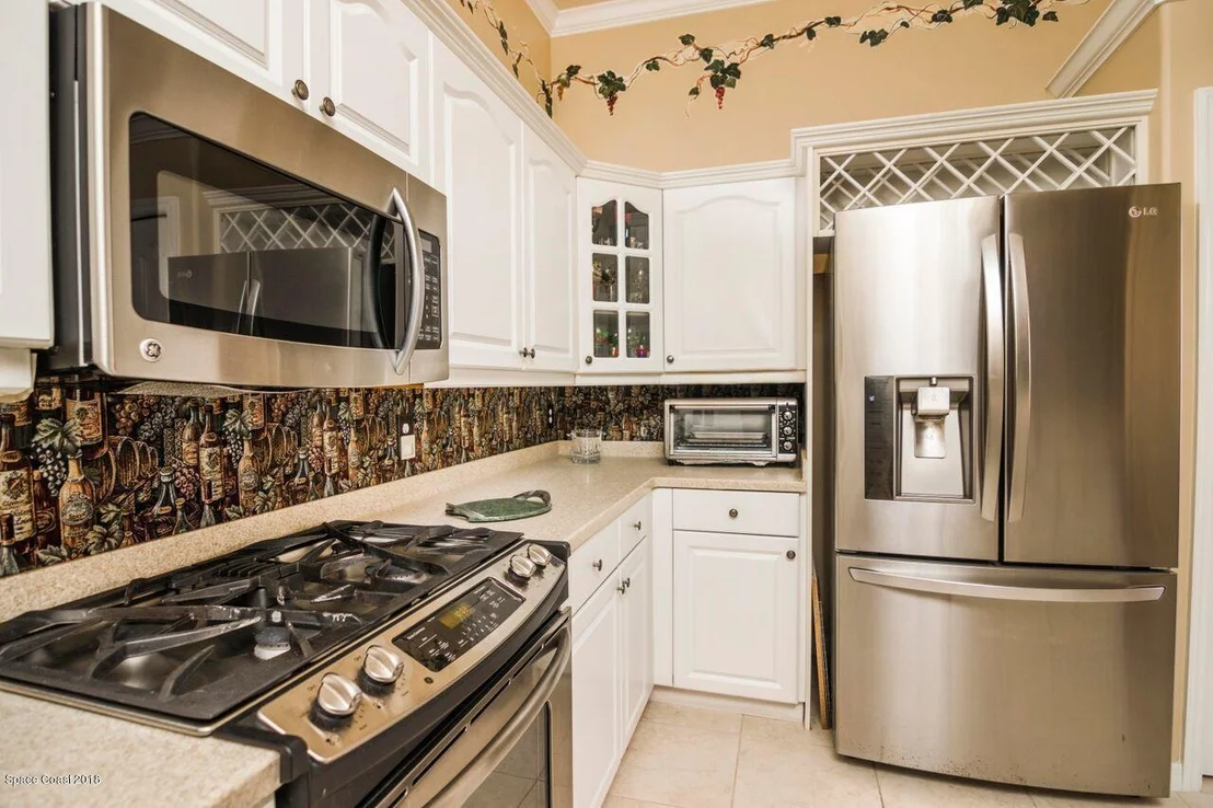 Photo of 943 Palm Brook Drive