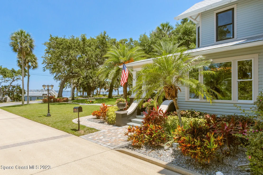 Photo of 709 Rockledge Drive