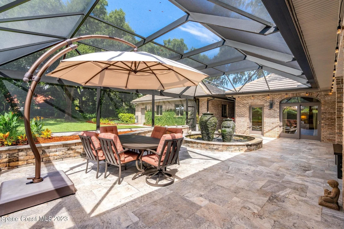 Photo of 1421 Rockledge Drive