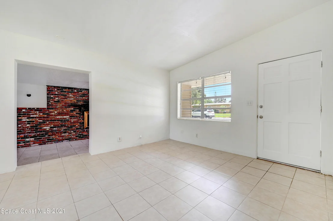 Photo of 1848 Mosswood Drive