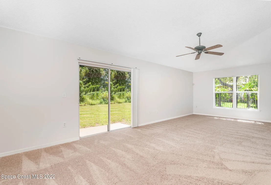 Photo of 1736 Vista Lake Circle
