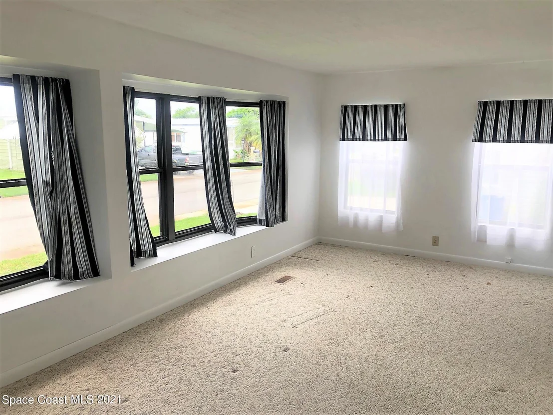 Photo of 504 Ruth Circle