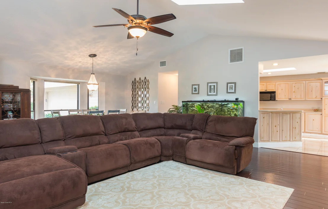 Photo of 7968 Timberlake Drive