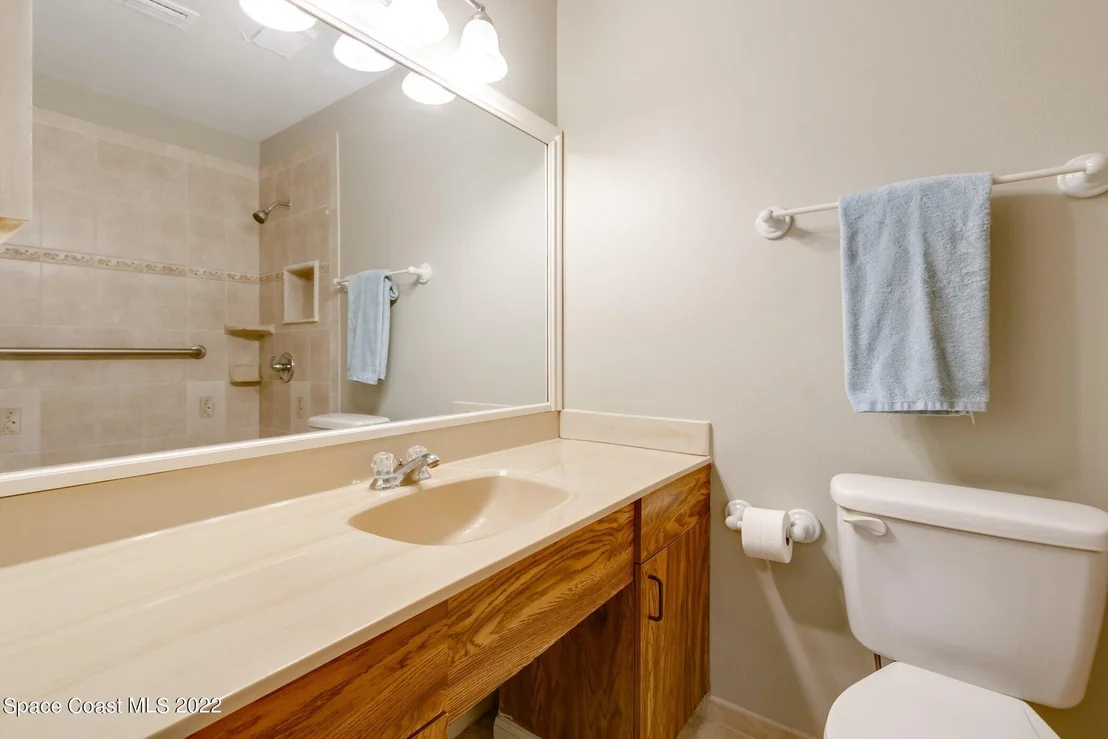 Photo of 764 Angle Street NE