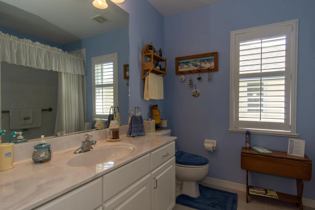 Photo of 924 Tavernier Circle NE