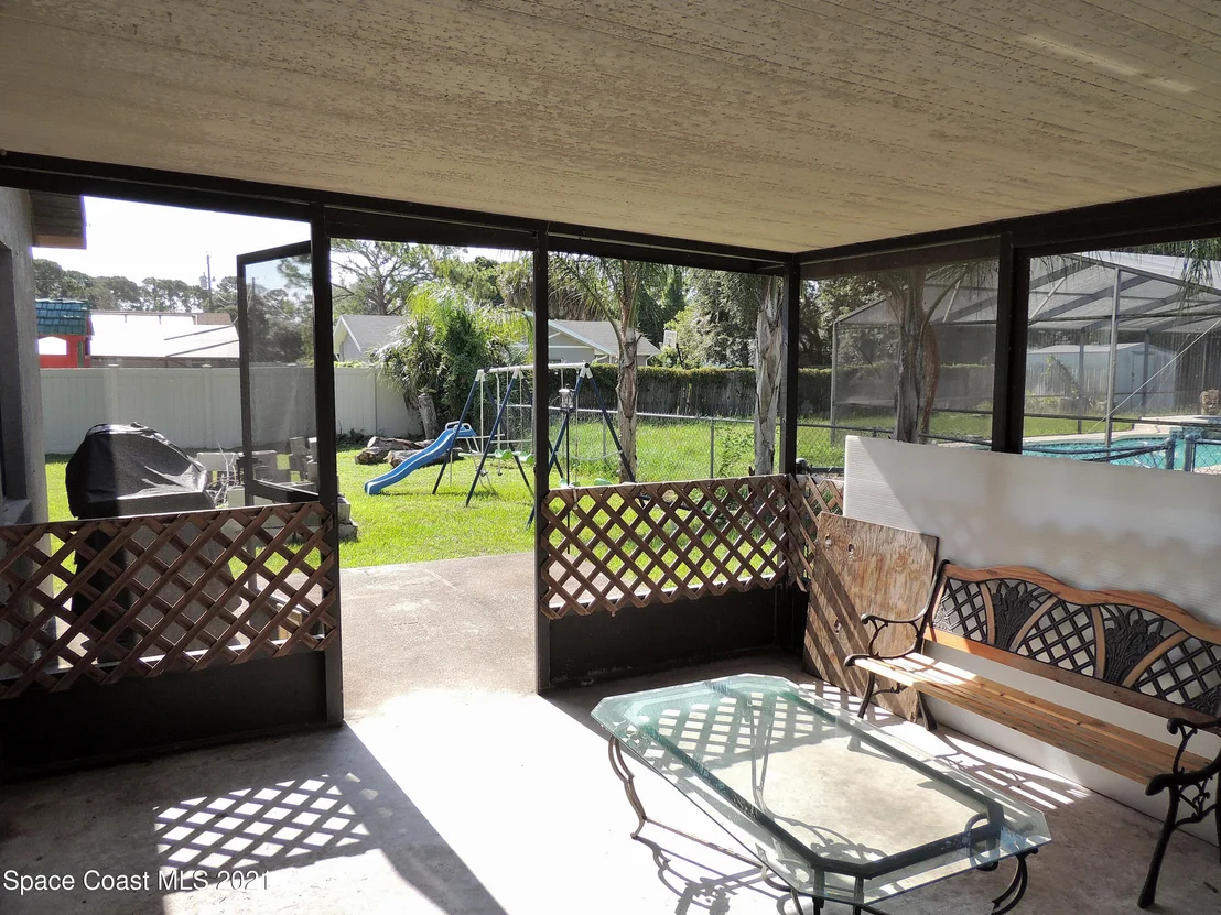 Photo of 6105 Wilderness Avenue