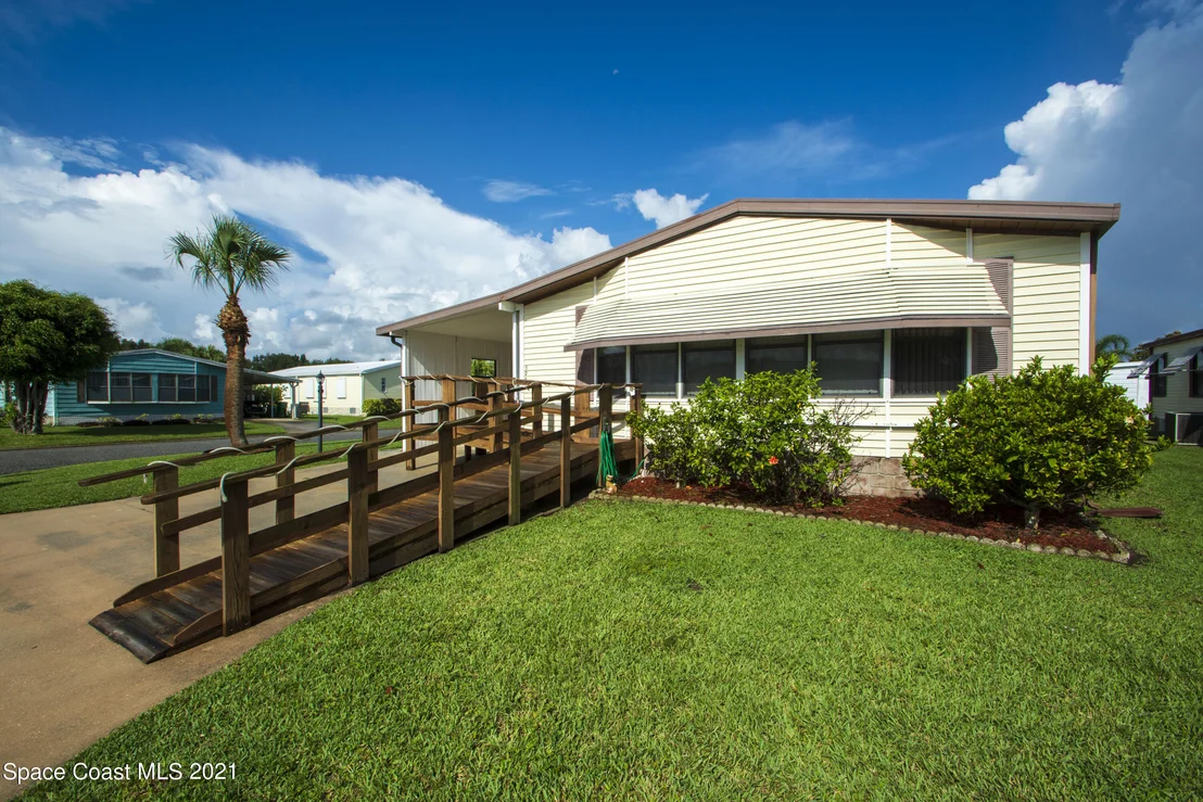 Photo of 526 Akee