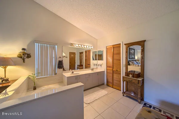 Photo of 897 Spirea Drive