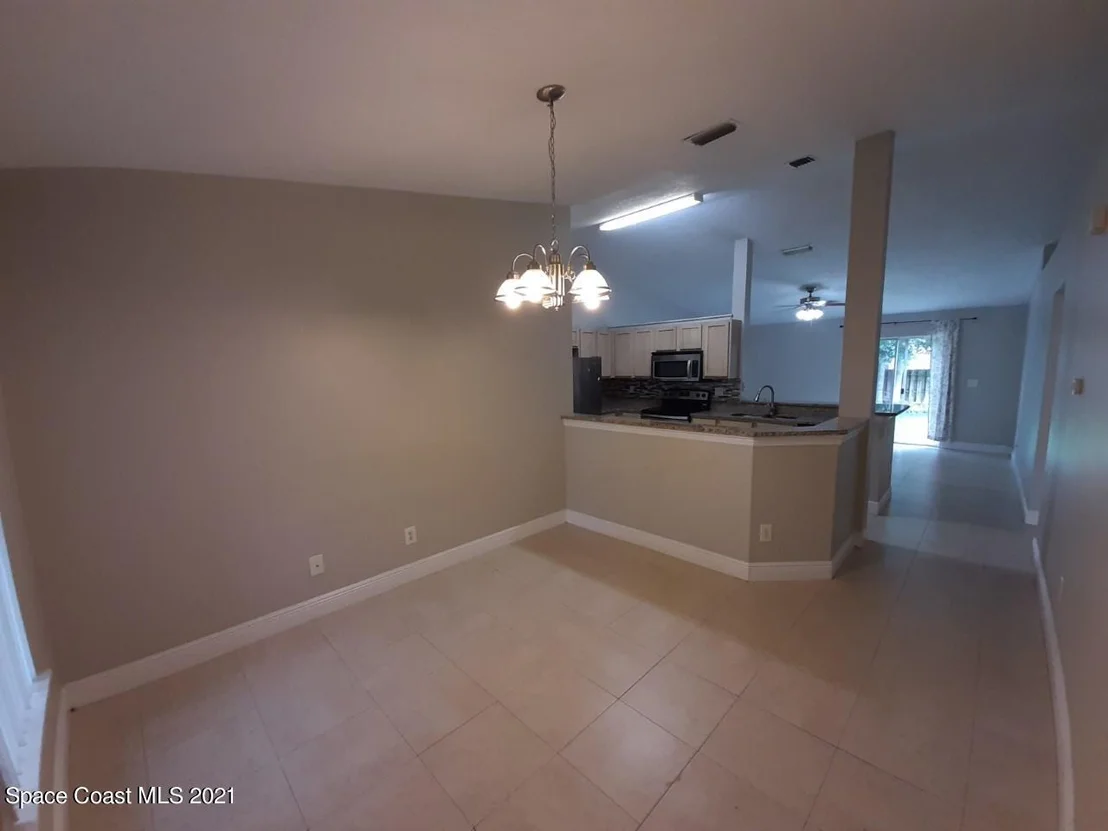 Photo of 6985 Hammock Trace Drive