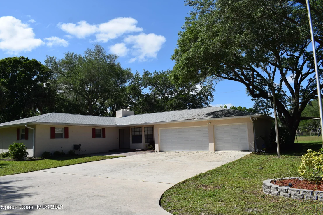 Photo of 1900 Palomino Road