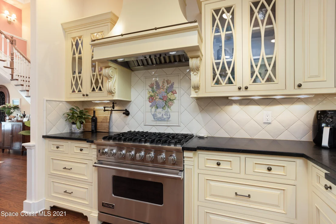 Photo of 857 Indian River Drive