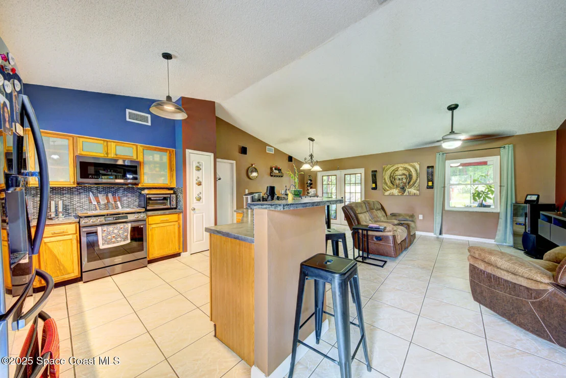Photo of 5370 Holden Road