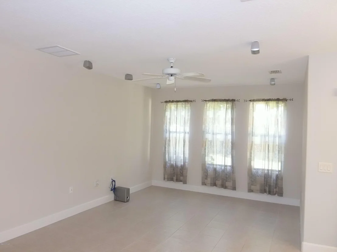 Photo of Unit 102 at 1335 Lara Circle