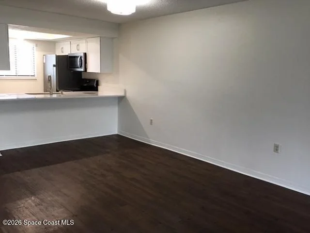 Photo of Unit 207 at 1720 Murrell Road