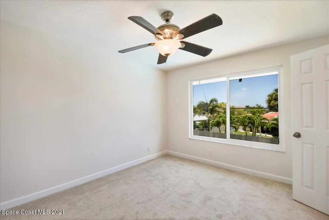 Photo of 300 Amberjack Place