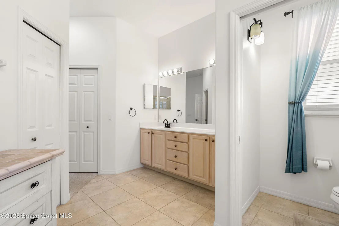 Photo of 379 Pentland Drive