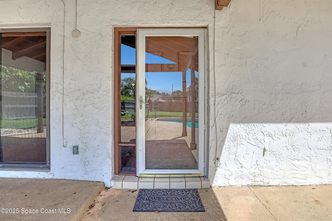 Photo of 210 Applewood Circle