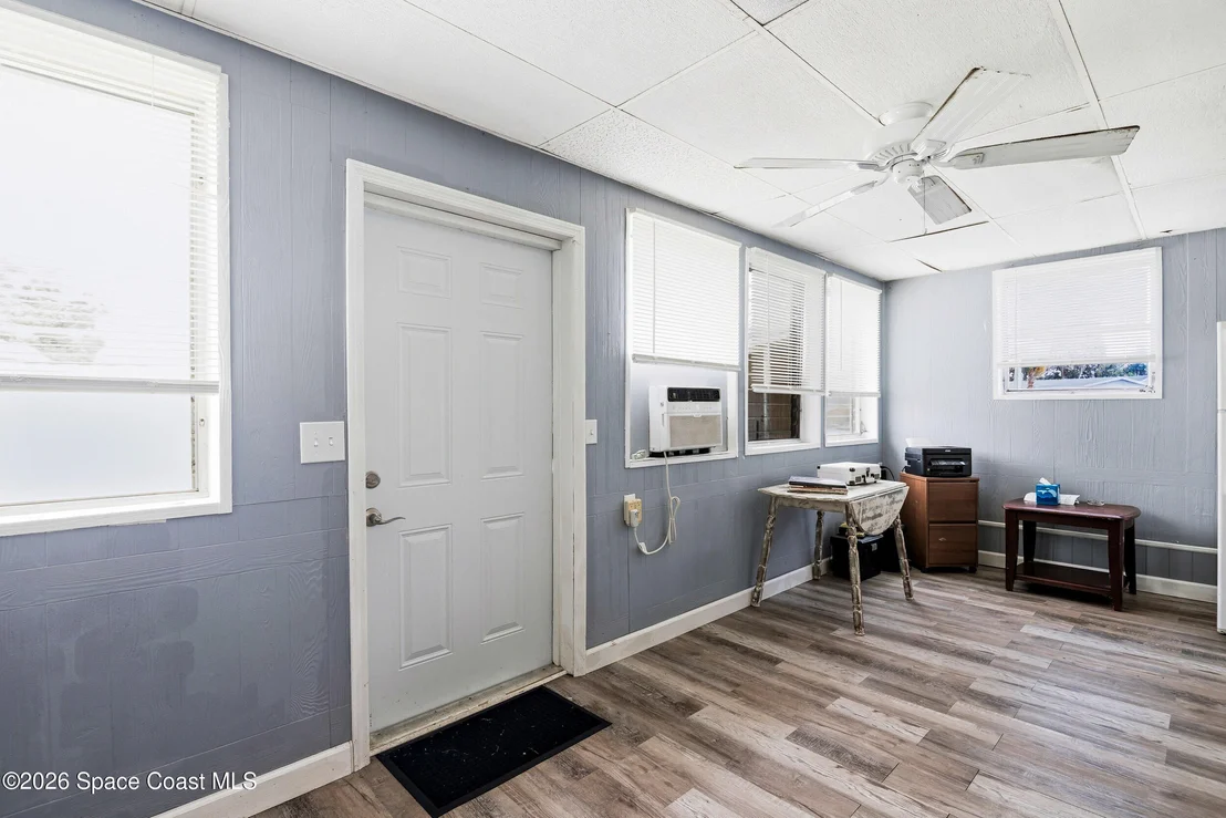 Photo of 2410 Saint Swithin Lane