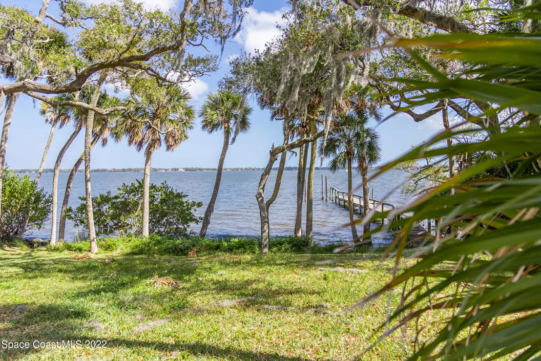 Photo of 1133 N Indian River Drive