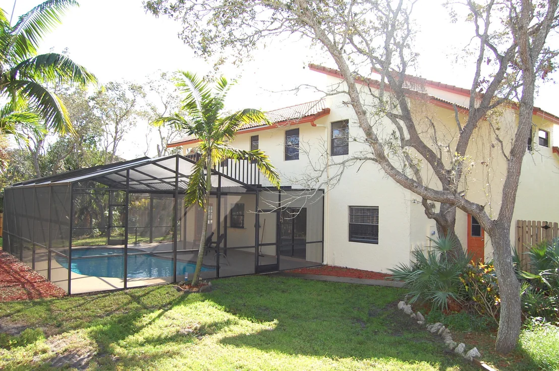 Photo of 544 N Rio Pino