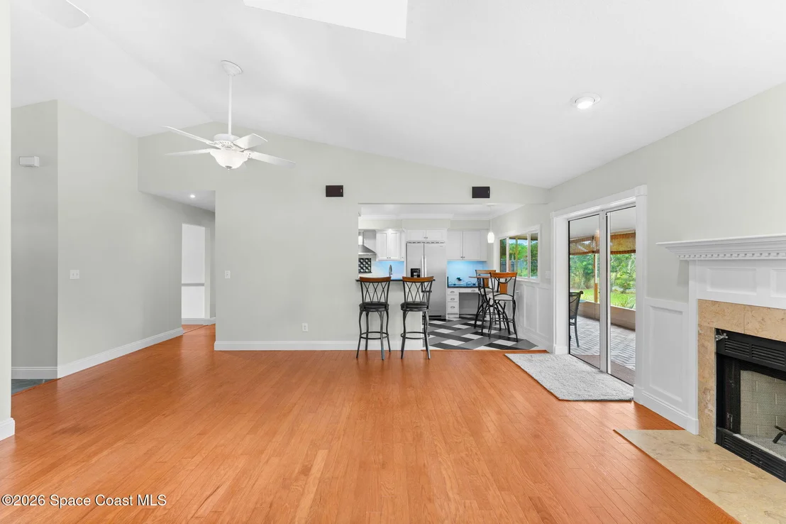 Photo of 2628 Senator Way