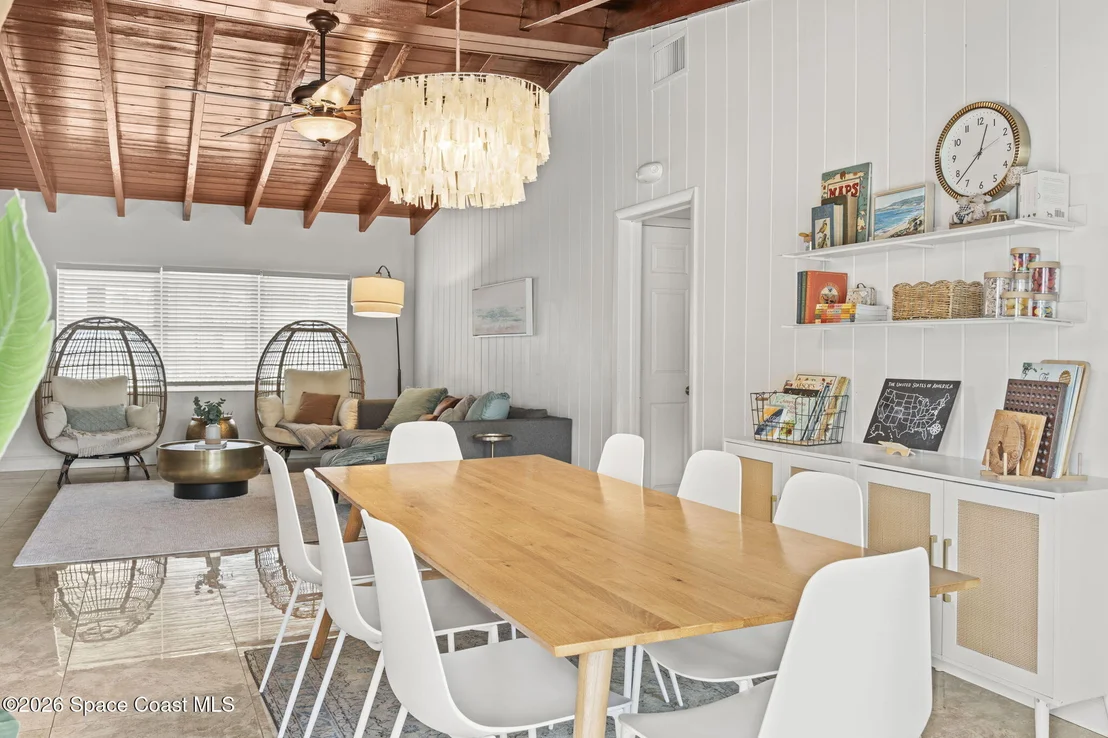 Photo of 415 Hibiscus Trail
