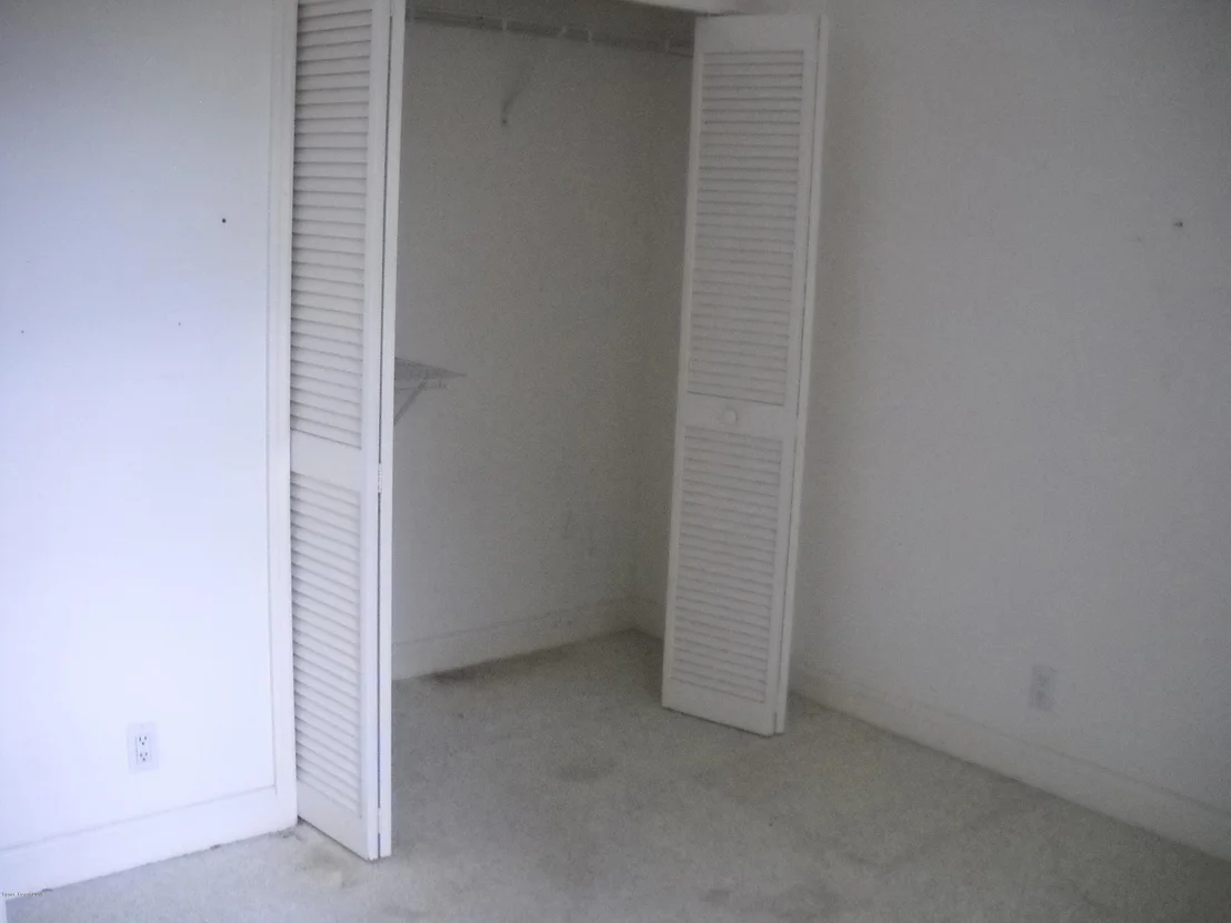 Photo of 775 Glengarry Drive