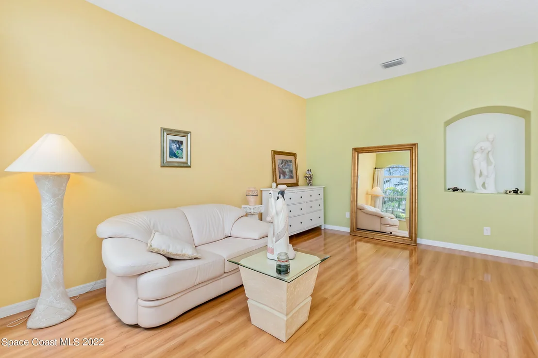 Photo of 2391 Stratford Pointe Drive