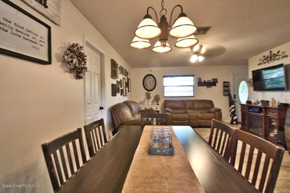 Photo of 2439 King Richard Road