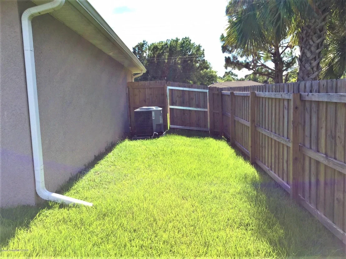 Photo of 461 Fleming Street