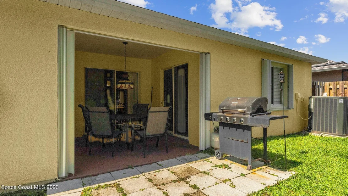 Photo of 2574 Ventura Circle