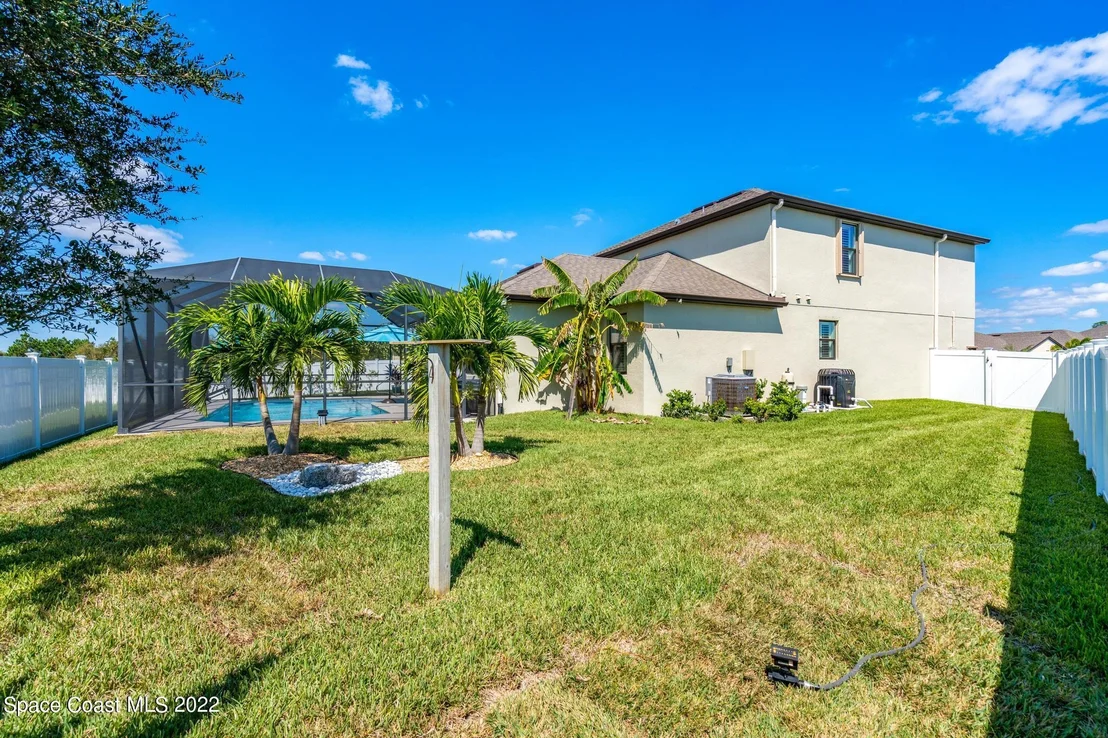 Photo of 982 Peta Way